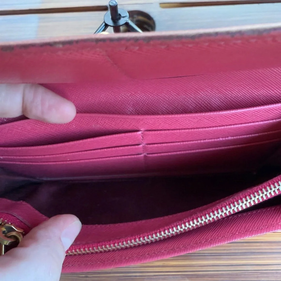 Prada long snap saffiano leather wallet color peonia with authentication card - Picture 10 of 13